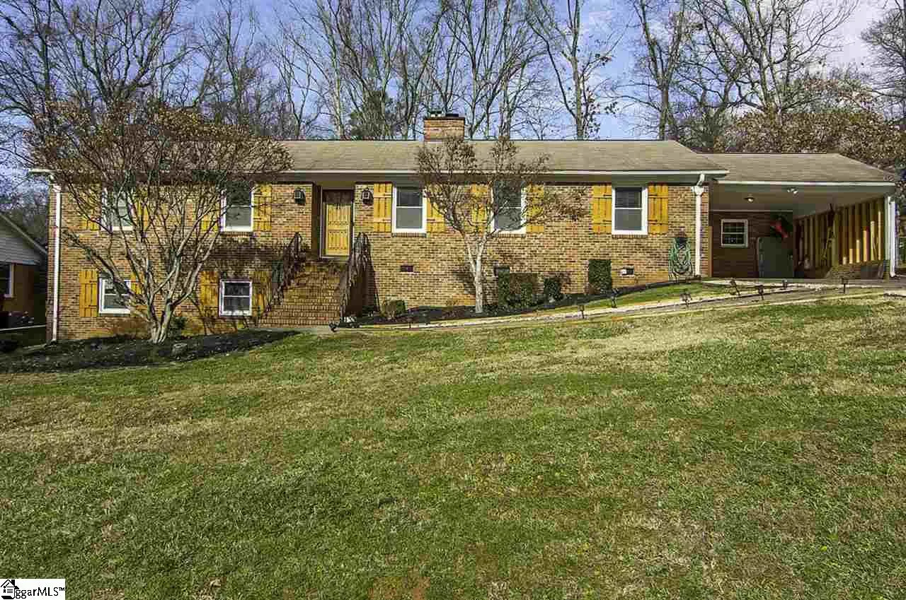 Property image 1 at 12 Wayne Drive, Taylors, SC 29687