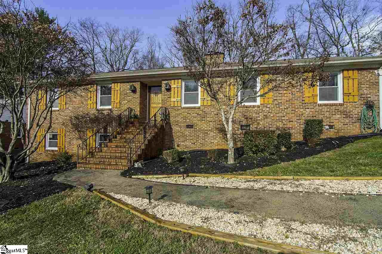 Property image 4 at 12 Wayne Drive, Taylors, SC 29687