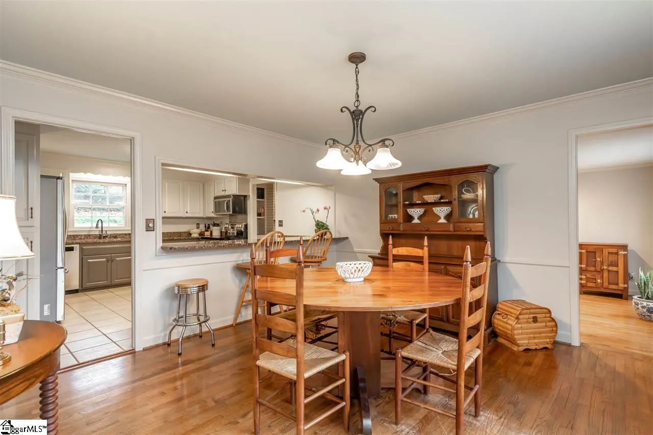 Property image 5 at 30 Ponderosa Road, Greenville, SC 29607