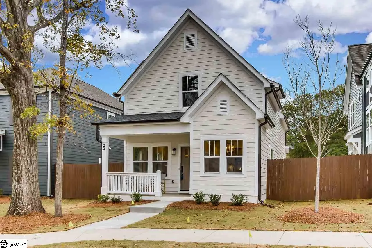 Property image 2 at 16 Ridge Knoll Circle, Greenville, SC 29607