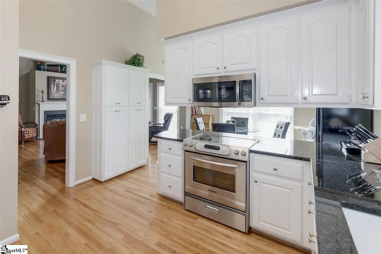 Property image 4 at 910 McAlister Road, Easley, SC 29642