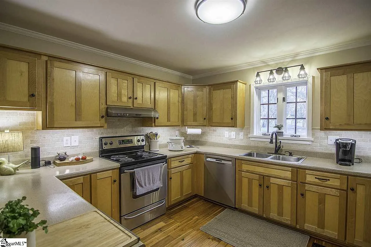 Property image 2 at 48 Aeronca Road, Belton, SC 29627