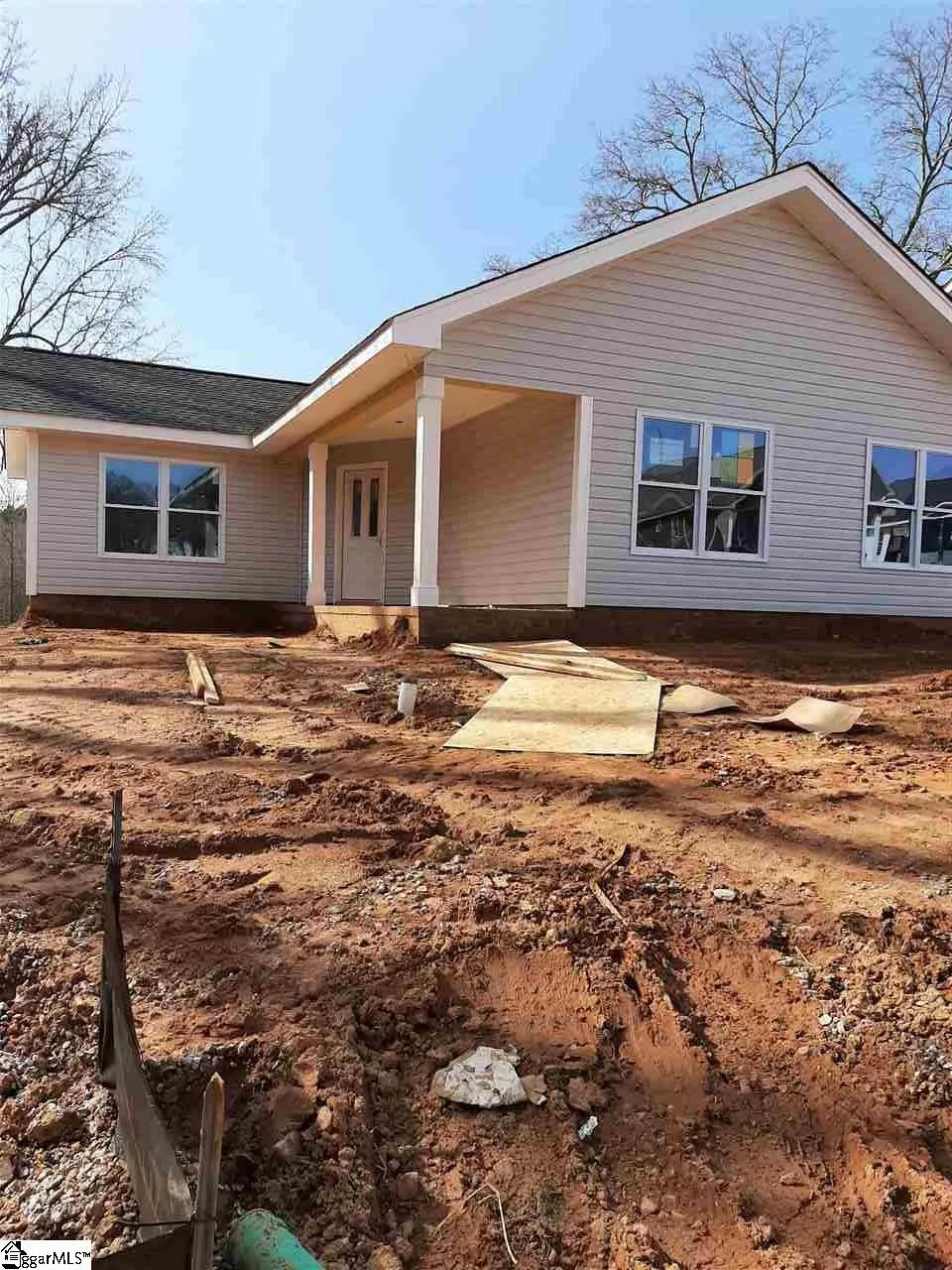 Property image 1 at 698 Ruddy Creek Circle, Greer, SC 29651