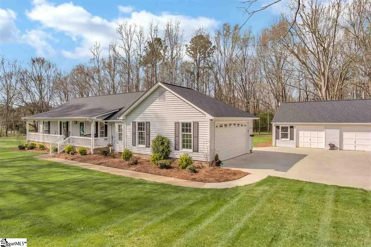 Property image 4 at 116 Williams Street, Fountain Inn, SC 29644