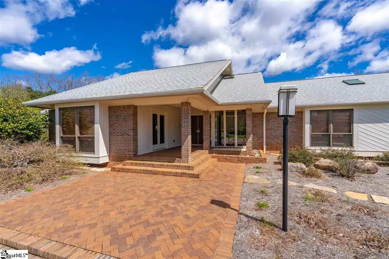 Property image 2 at 175 Foot Hills Road, Greenville, SC 29617