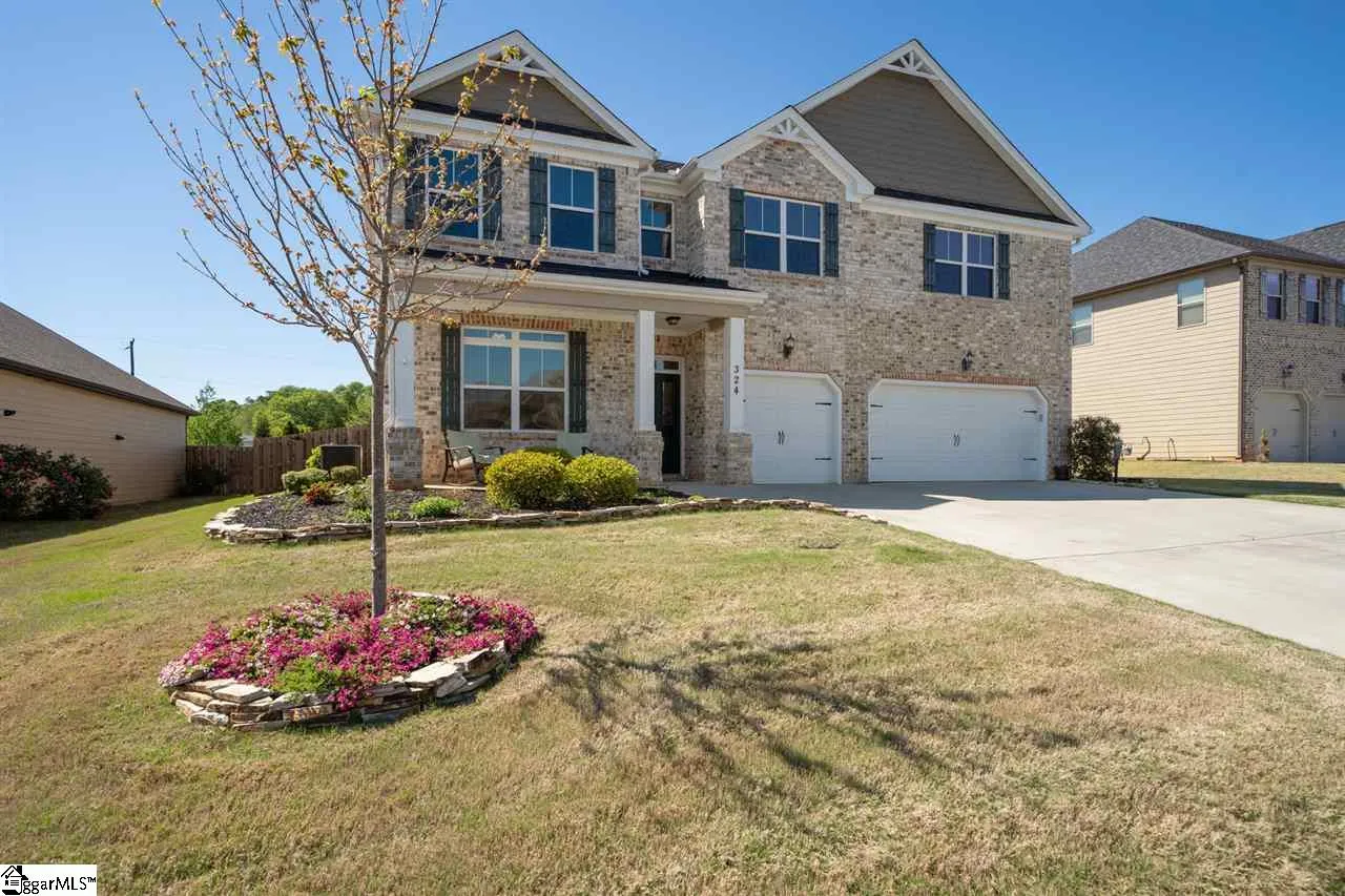 Property image 1 at 324 Stoneleigh Road, Simpsonville, SC 29681