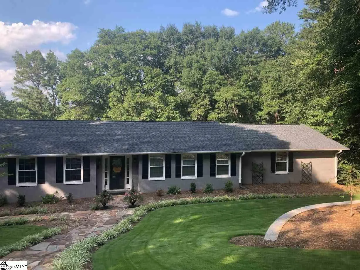 Property image 4 at 201 Camelot Drive, Simpsonville, SC 29681
