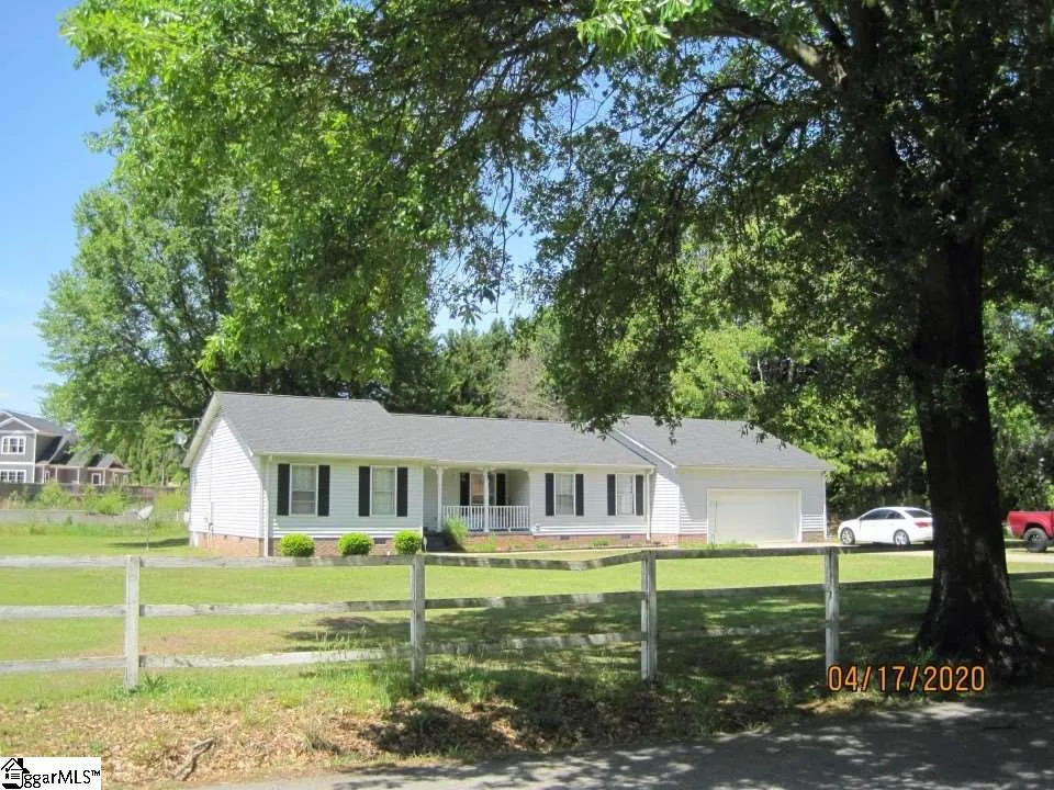 Property image 1 at 109 Roper Mountain Court, Greenville, SC 29615