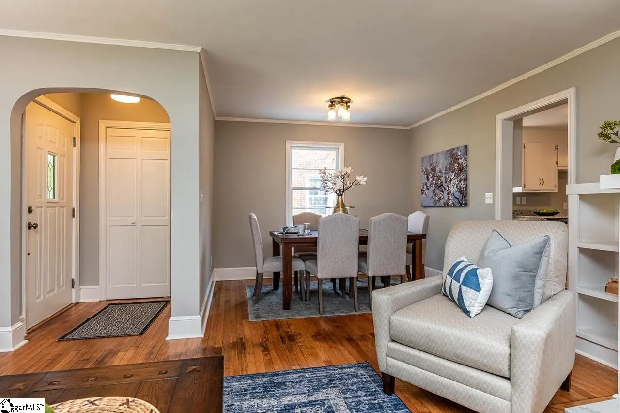 Property image 4 at 6 Elletson Drive, Greenville, SC 29607