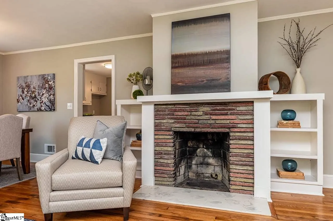 Property image 5 at 6 Elletson Drive, Greenville, SC 29607