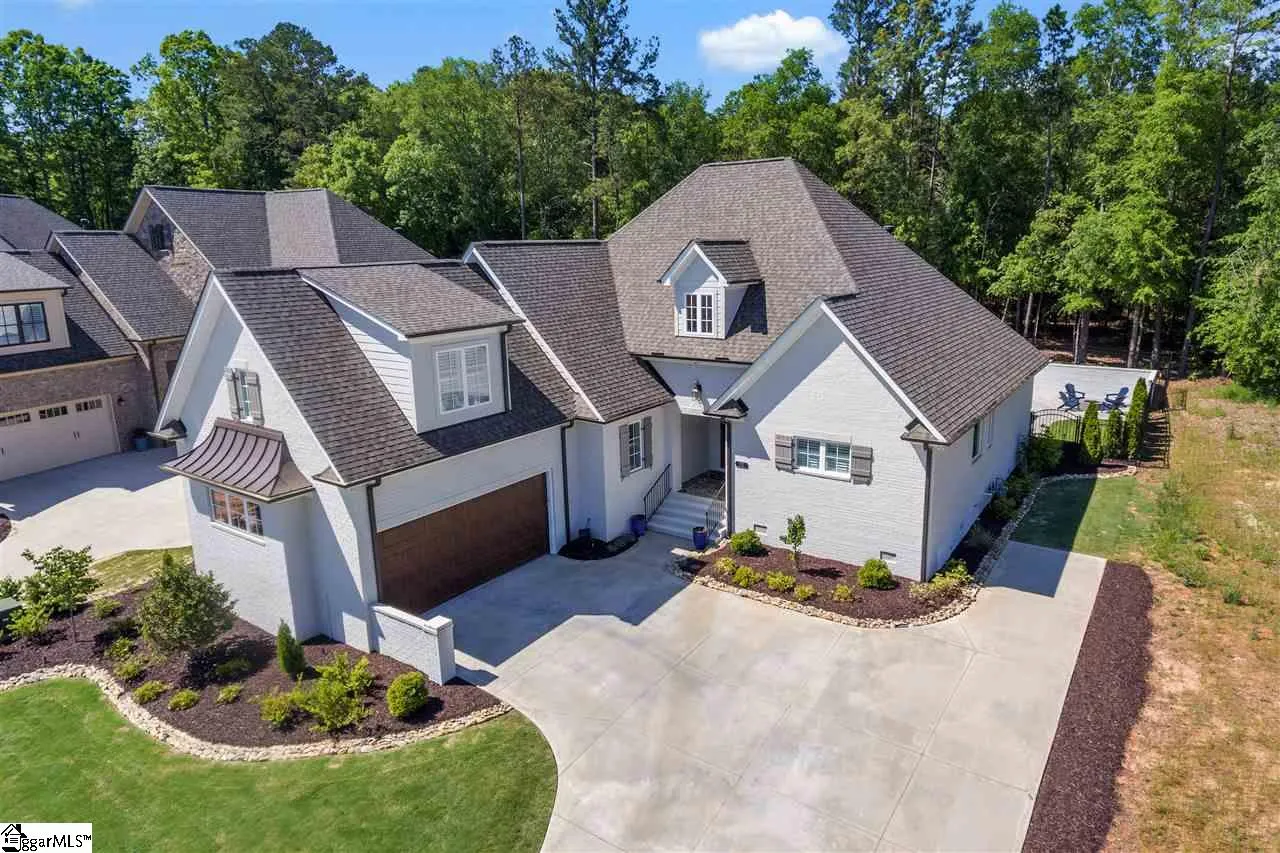 Property image 1 at 118 Chestnut Pond Lane, Simpsonville, SC 29681