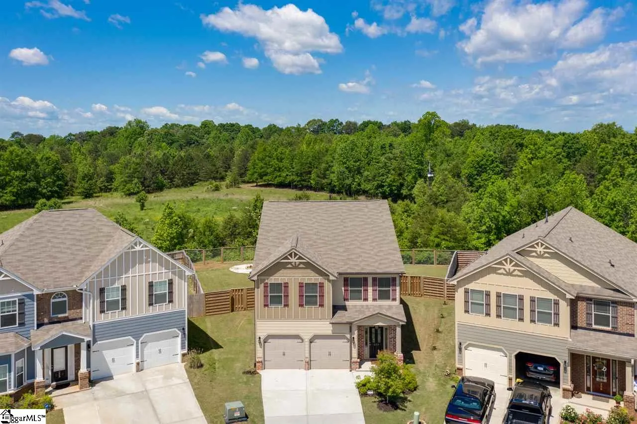 Property image 2 at 259 Heatherwood Lane, Greer, SC 29651