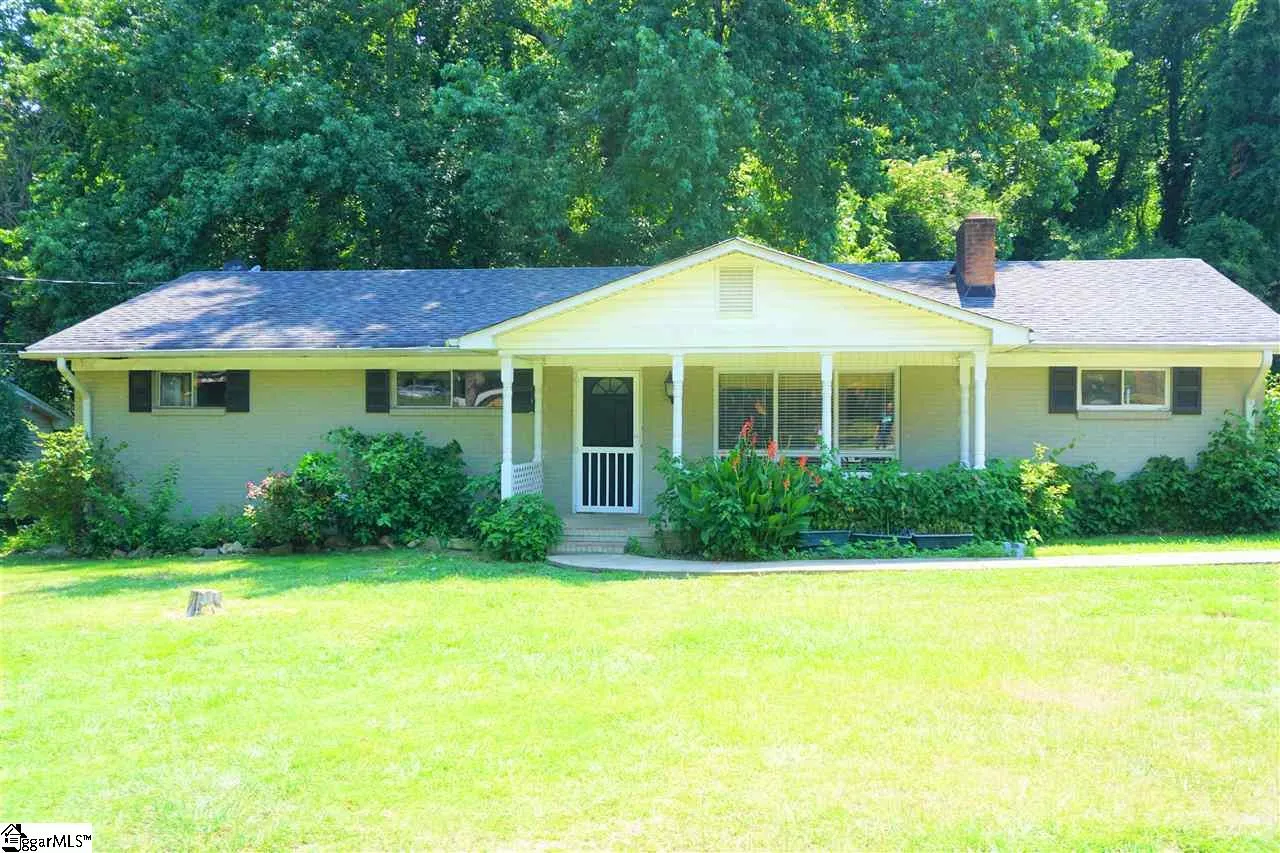106 Collinwood Lane
