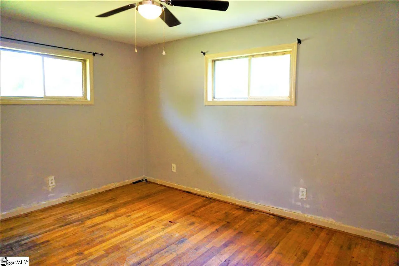 Property image 3 at 106 Collinwood Lane, Taylors, SC 29687