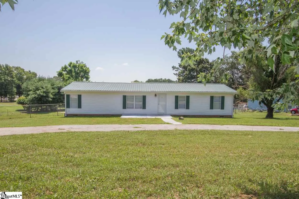 106 Baywood Drive