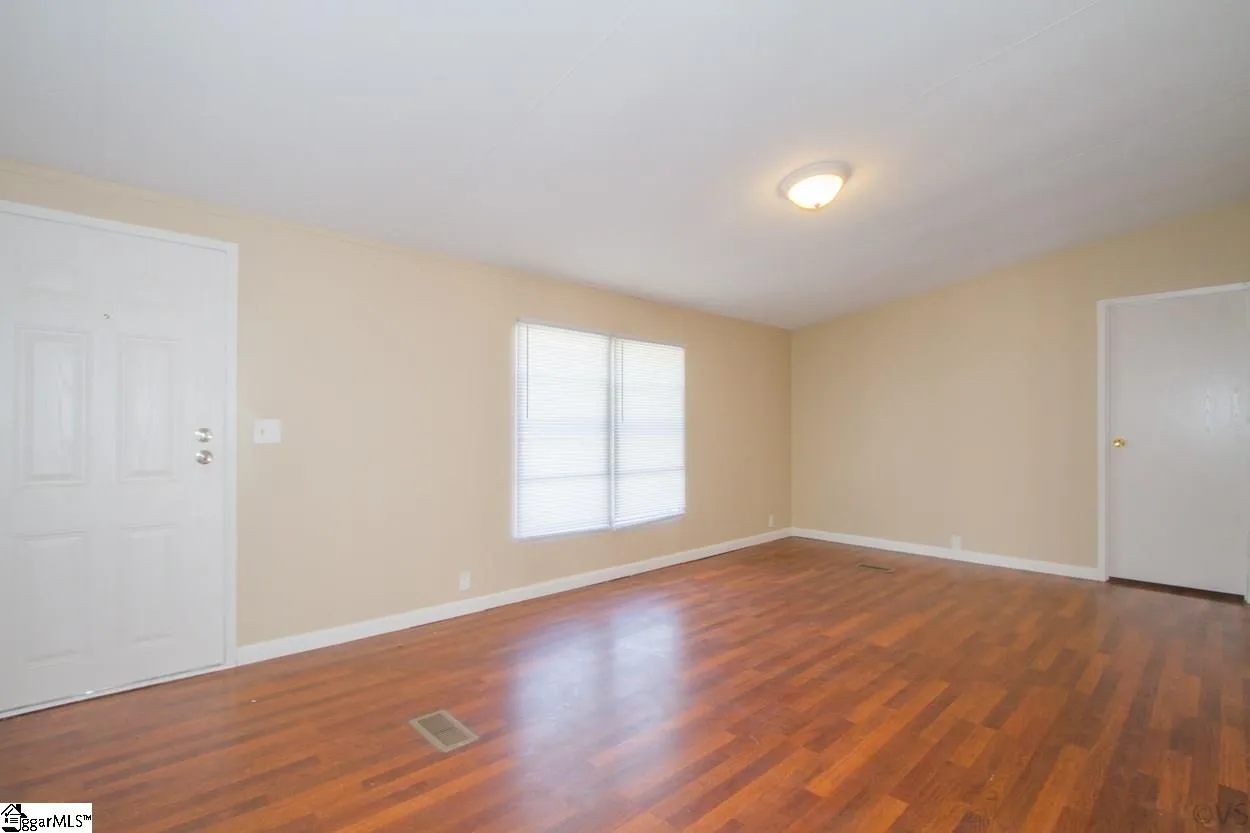 Property image 5 at 106 Baywood Drive, Easley, SC 29640