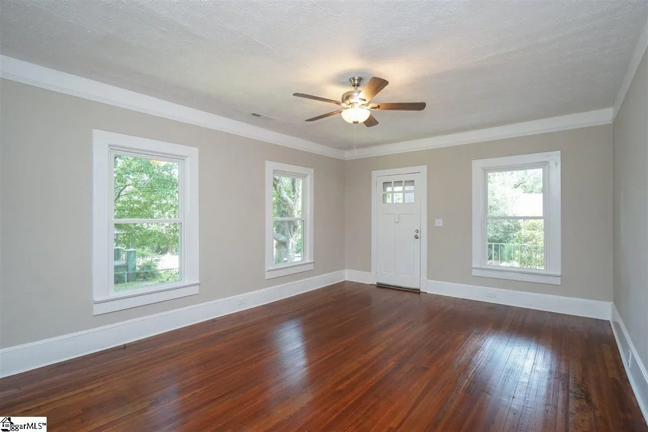 Property image 5 at 41 W 5th Street, Greenville, SC 29611