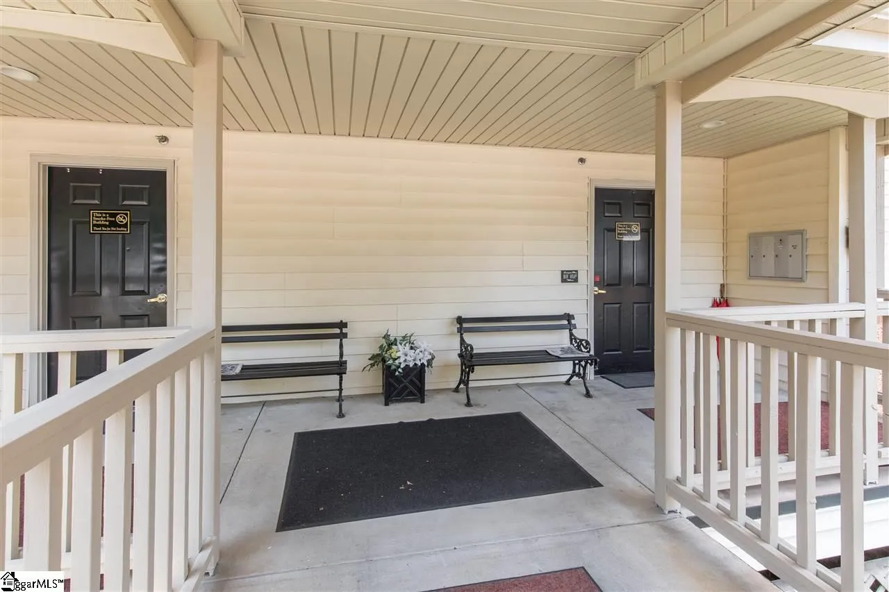 Property image 1 at 112 Swansgate Place, Greenville, SC 29605
