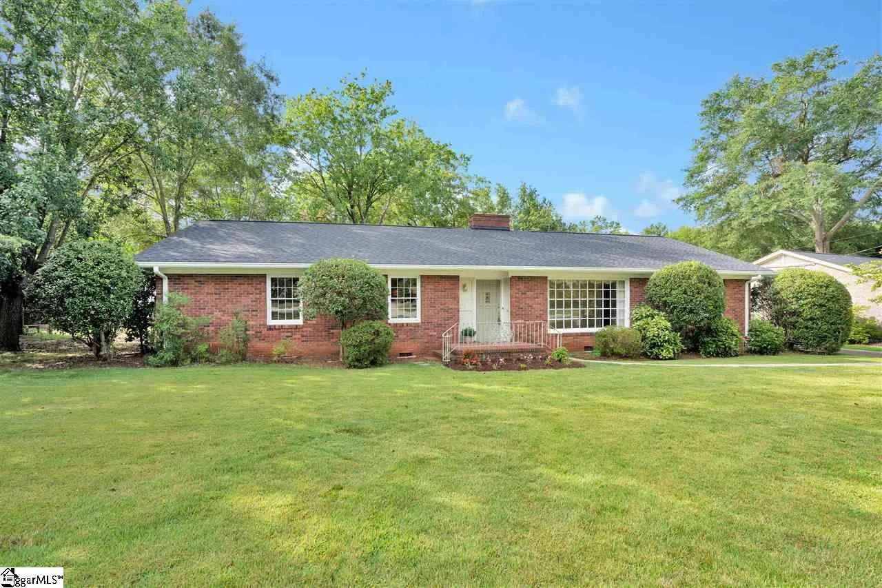 Property image 1 at 6 Stonewall Lane, Greenville, SC 29615