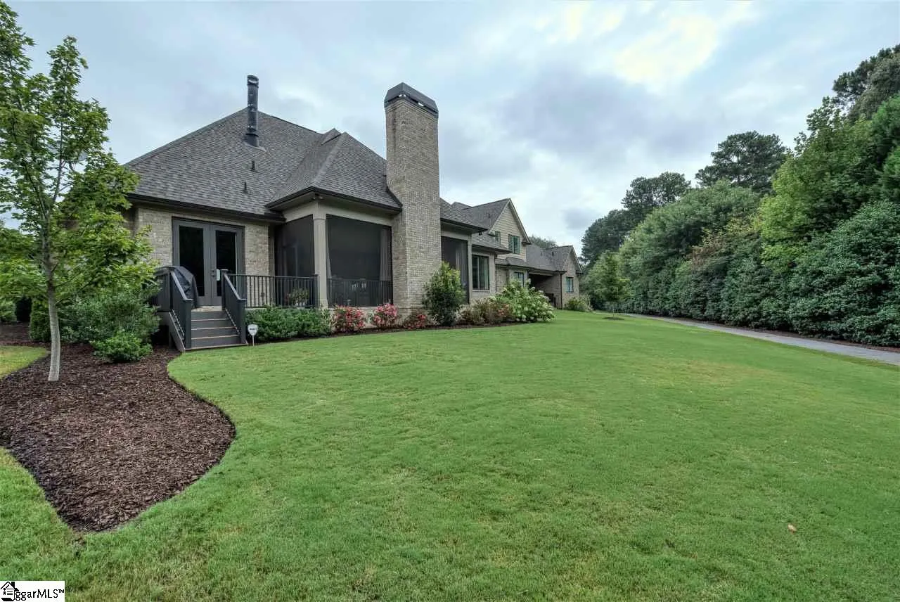 Property image 3 at 310 Tanoak Court, Simpsonville, SC 29681