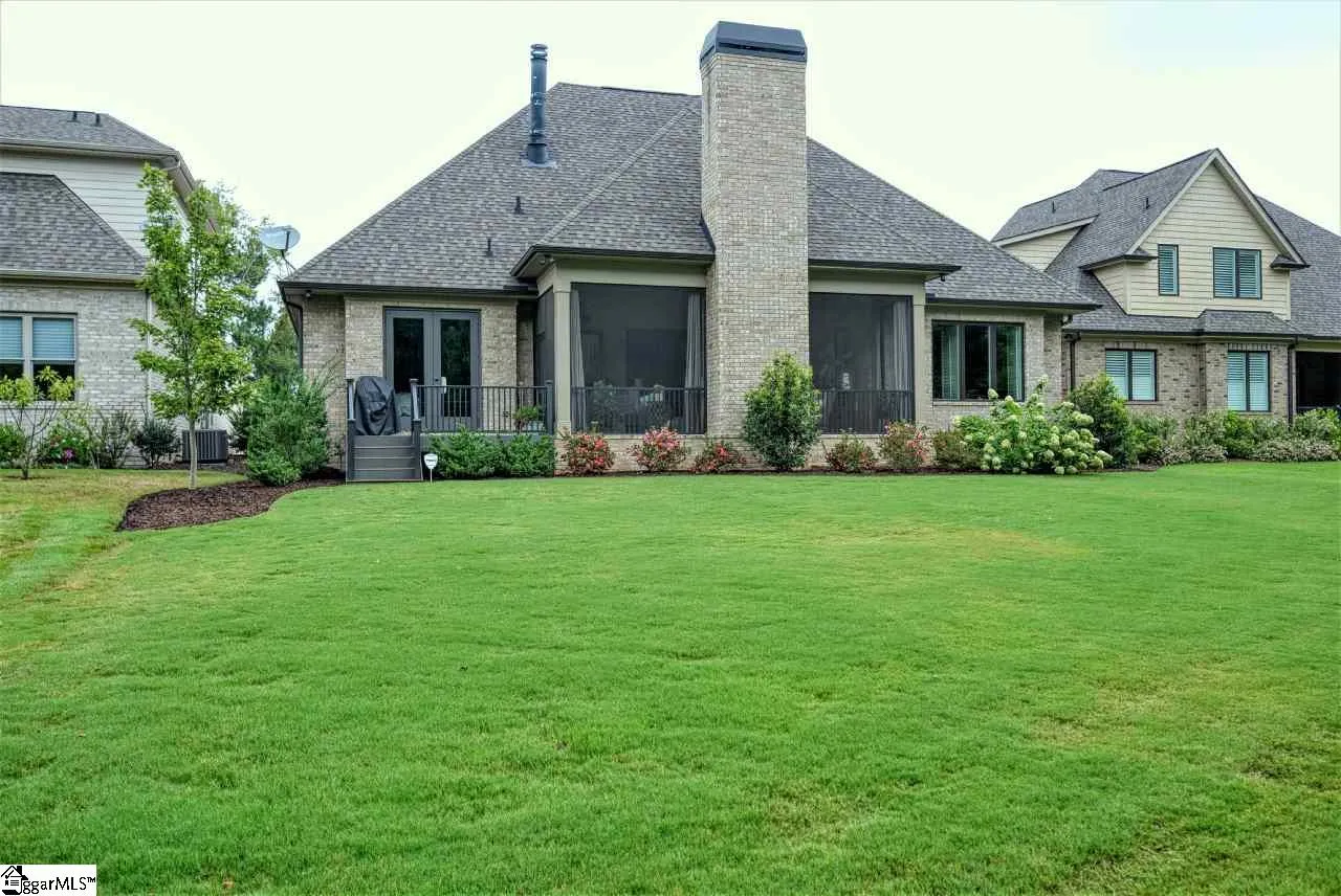 Property image 4 at 310 Tanoak Court, Simpsonville, SC 29681