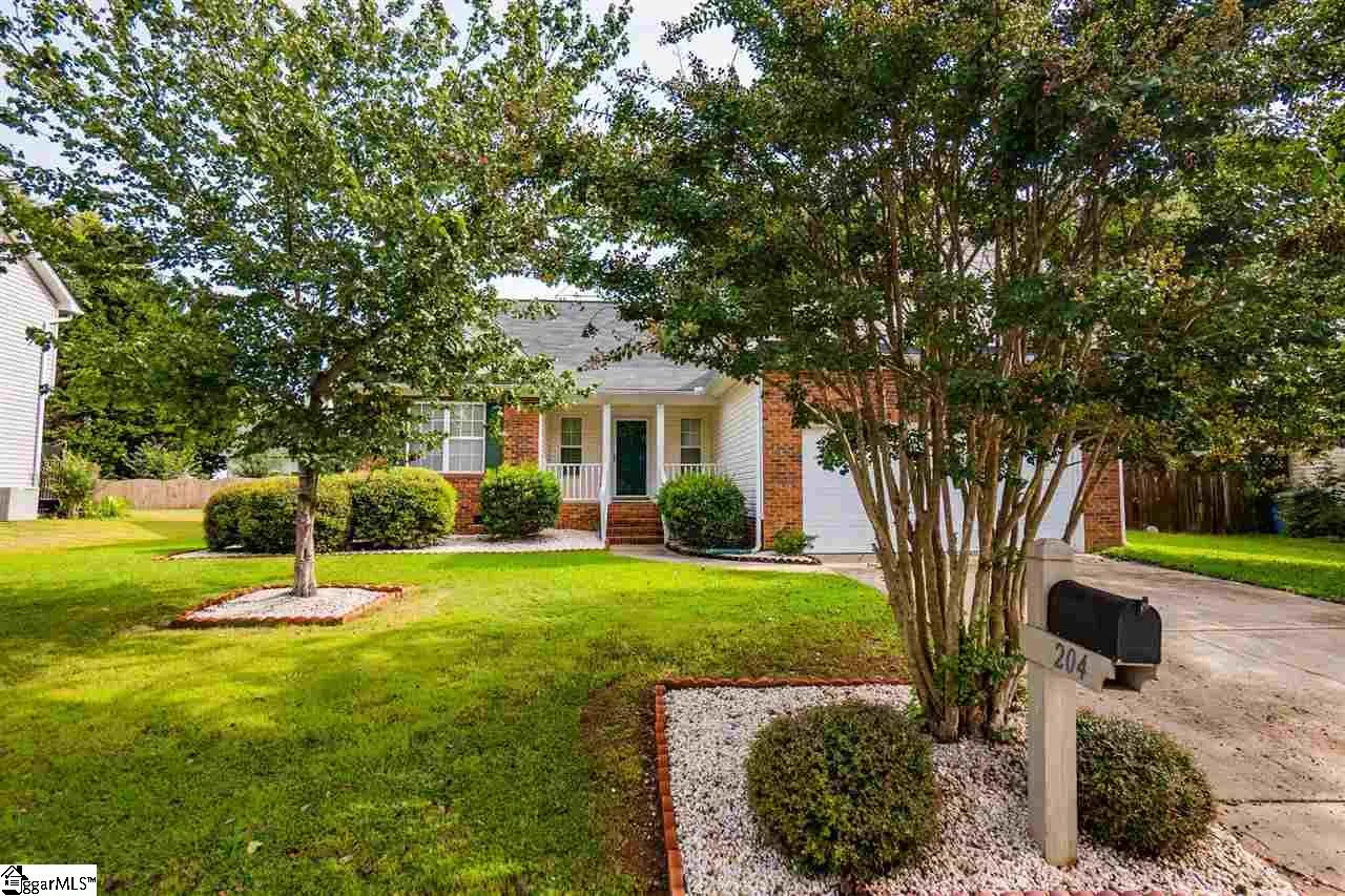 Property image 2 at 204 Sonoma Drive, Mauldin, SC 29662
