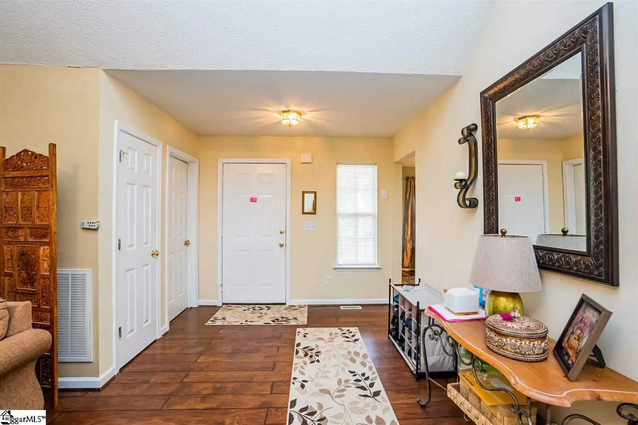 Property image 4 at 204 Sonoma Drive, Mauldin, SC 29662