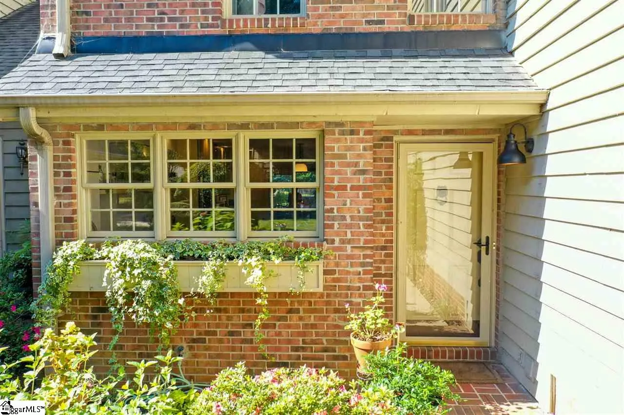 Property image 2 at 109 Hunters Way, Greenville, SC 29617
