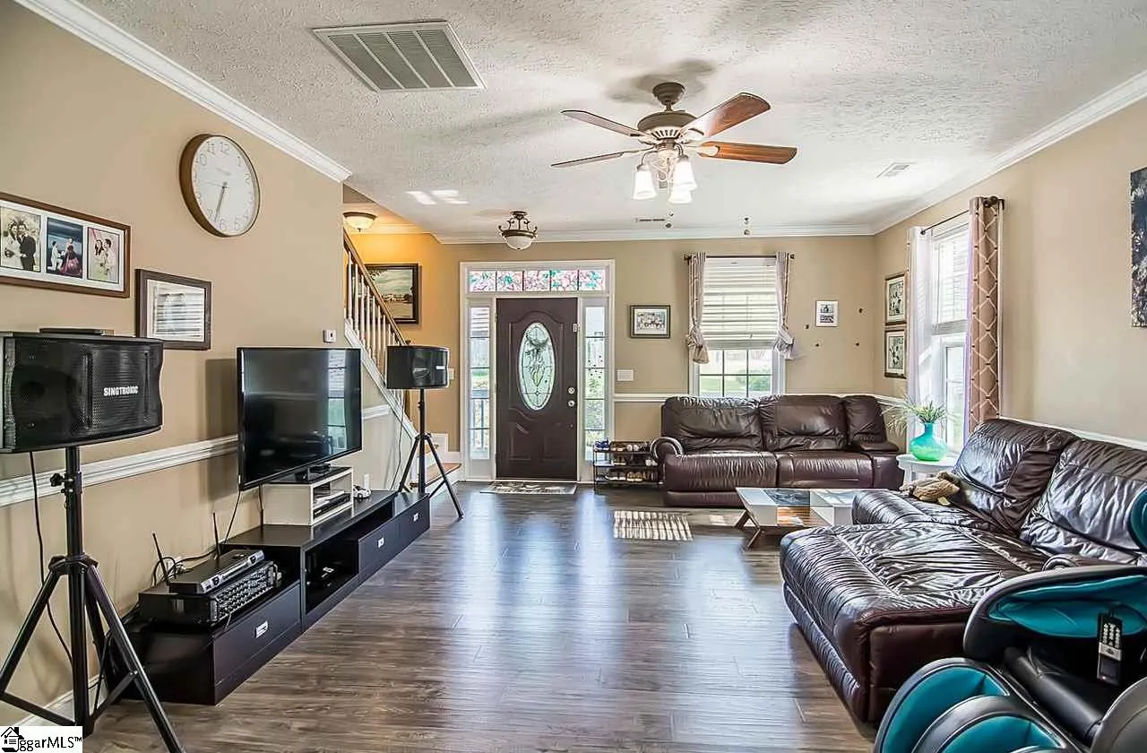 Property image 5 at 216 Jones Road, Taylors, SC 29687