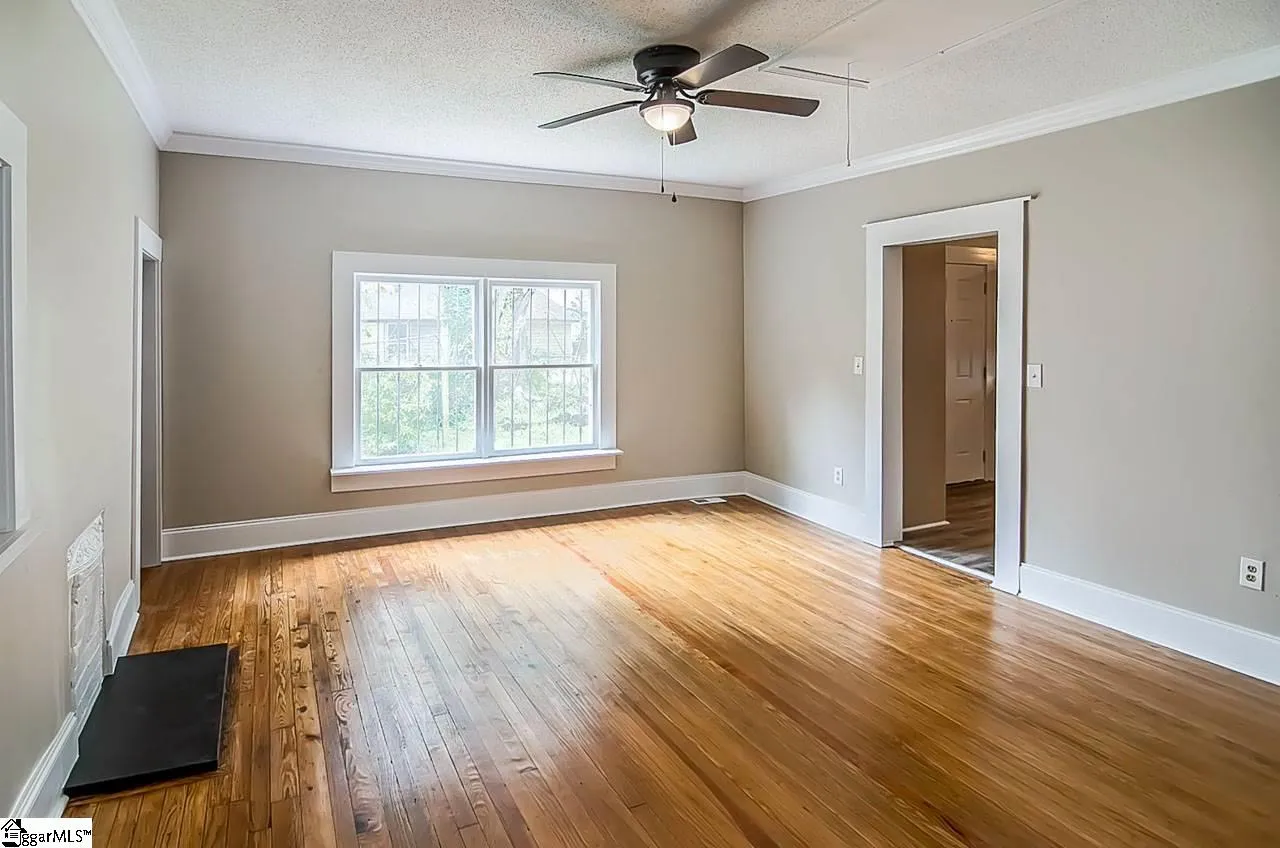 Property image 5 at 15 N Vance Street, Greenville, SC 29611