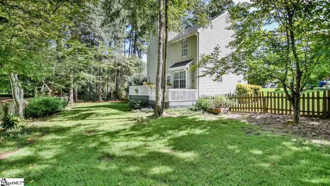 Property image 3 at 107 Loden Court, Simpsonville, SC 29681