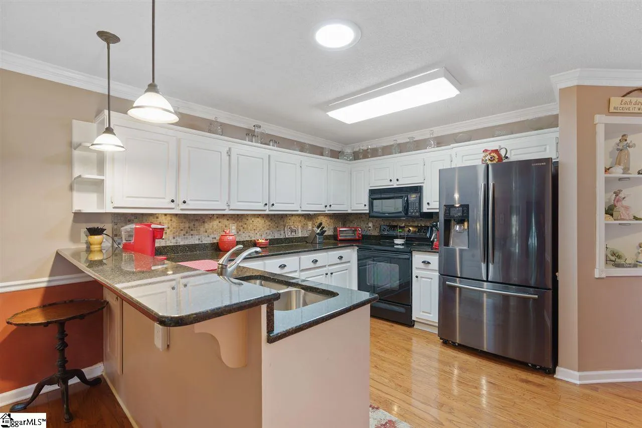 Property image 3 at 42 Magnolia Crest Drive, Simpsonville, SC 29681