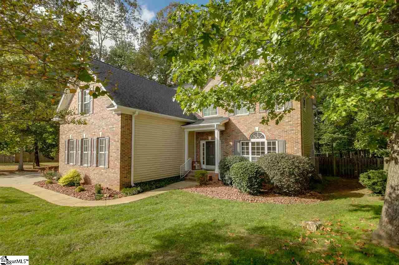 Property image 2 at 231 Franklin Oaks Lane, Greer, SC 29651-2306