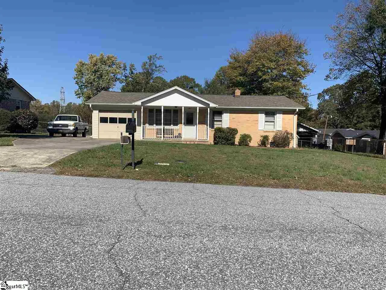 4 Archwood Court