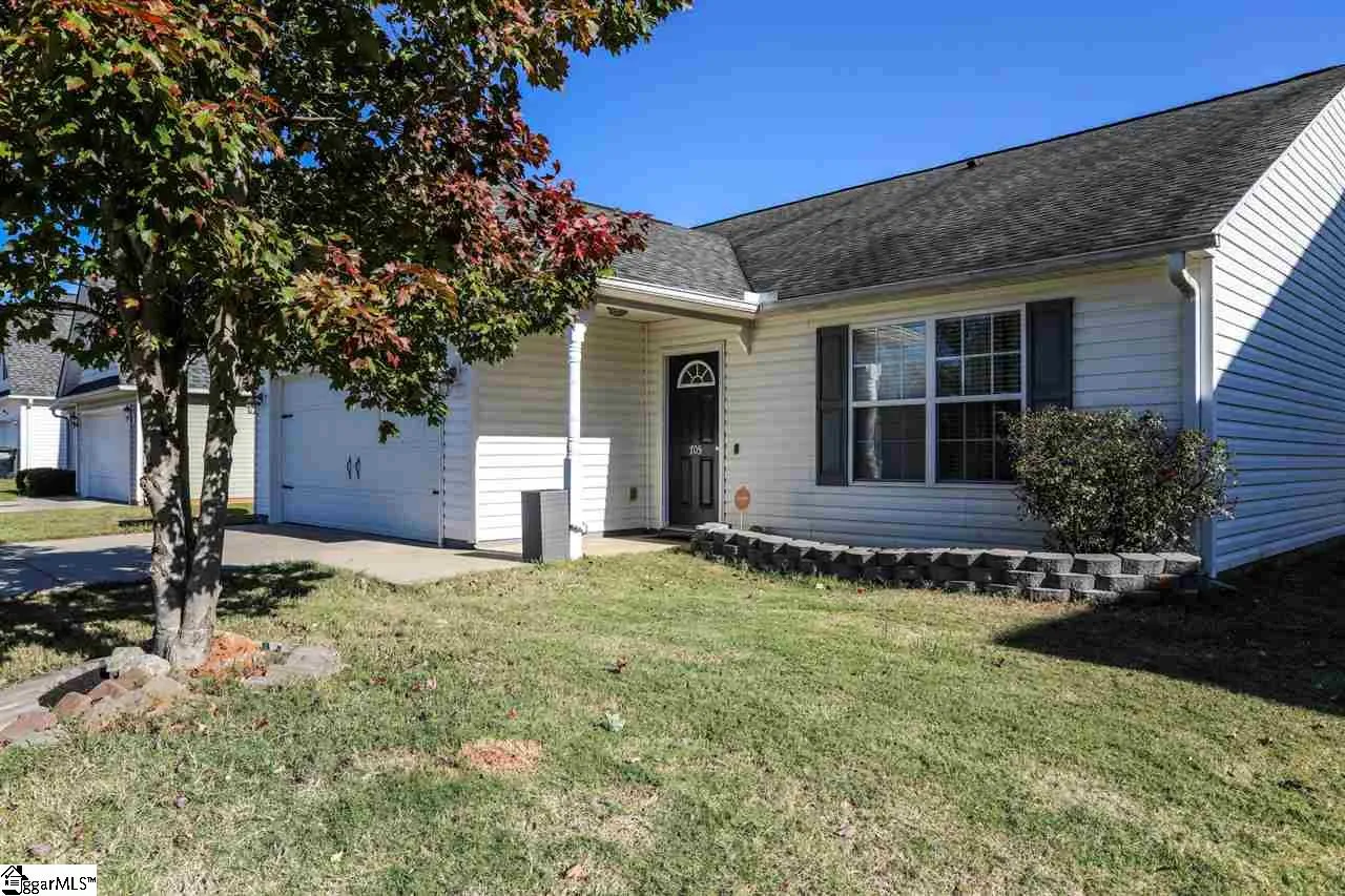 Property image 3 at 705 Barnswallow Drive, Simpsonville, SC 29680