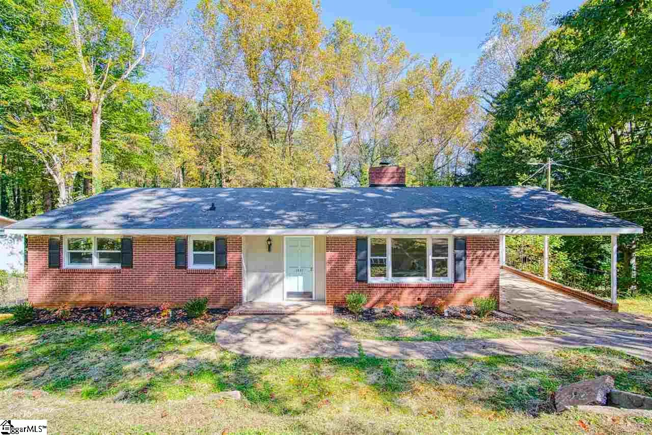 Property image 1 at 1441 Grant Circle, Spartanburg, SC 29307