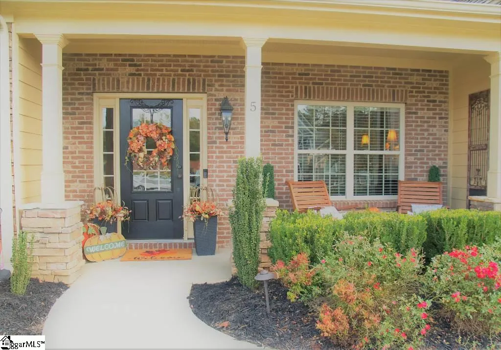 Property image 5 at 5 Laurelhart Lane, Simpsonville, SC 29681