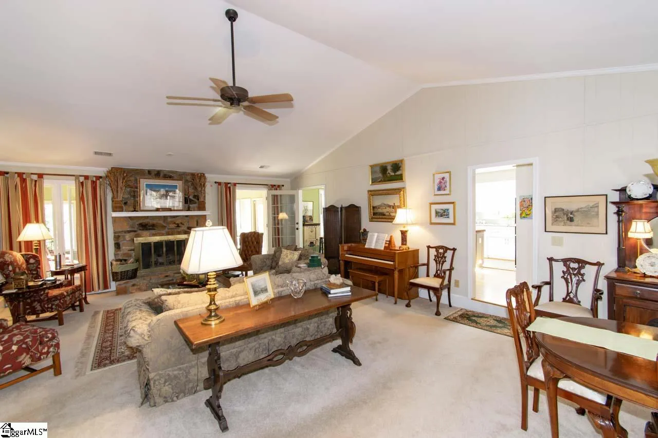 Property image 2 at 100 Whittlin Way, Taylors, SC 29687