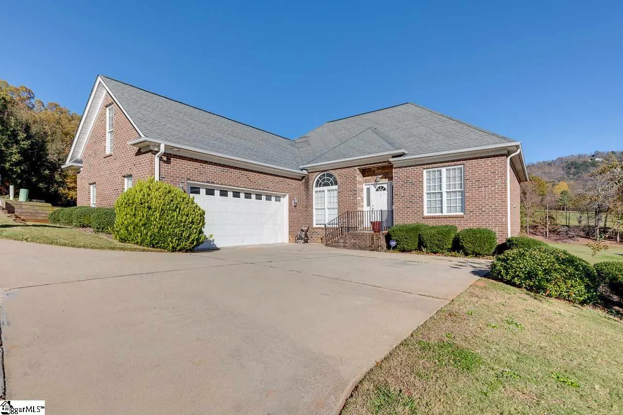 9 Belle Terre Court
