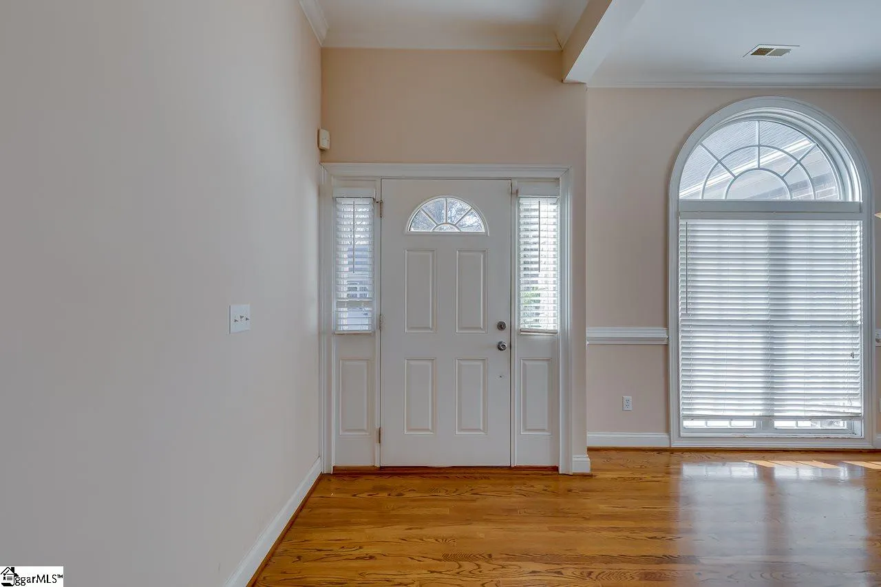 Property image 5 at 9 Belle Terre Court, Greenville, SC 29609