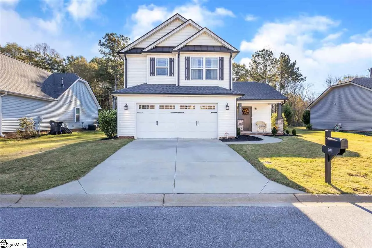 Property image 2 at 405 Terilyn Court, Greenville, SC 29611-7299