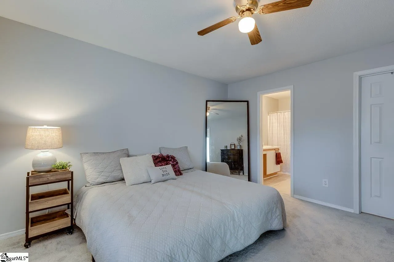 Property image 4 at 6 Willow Bend Drive, Taylors, SC 29687