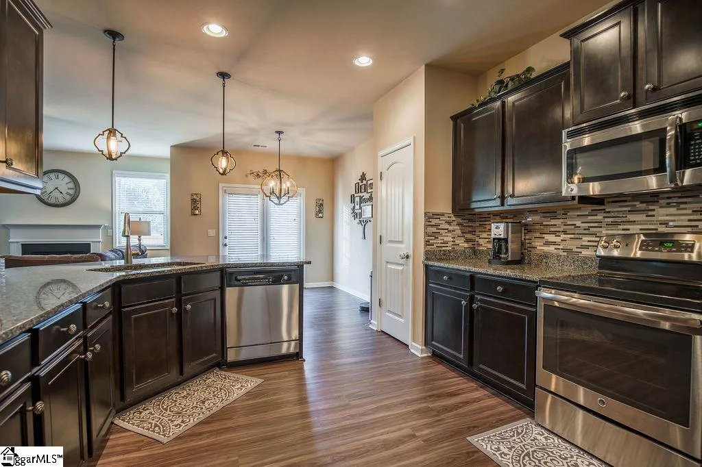 Property image 3 at 239 Heathbury Court, Simpsonville, SC 29681