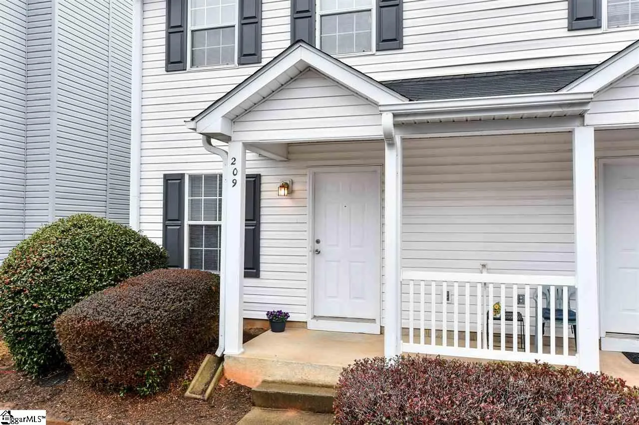 Property image 2 at 209 Hammett Grove Lane, Greer, SC 29650