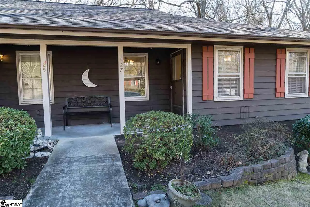 Property image 2 at 27 Oakwood Drive, Greenville, SC 29609