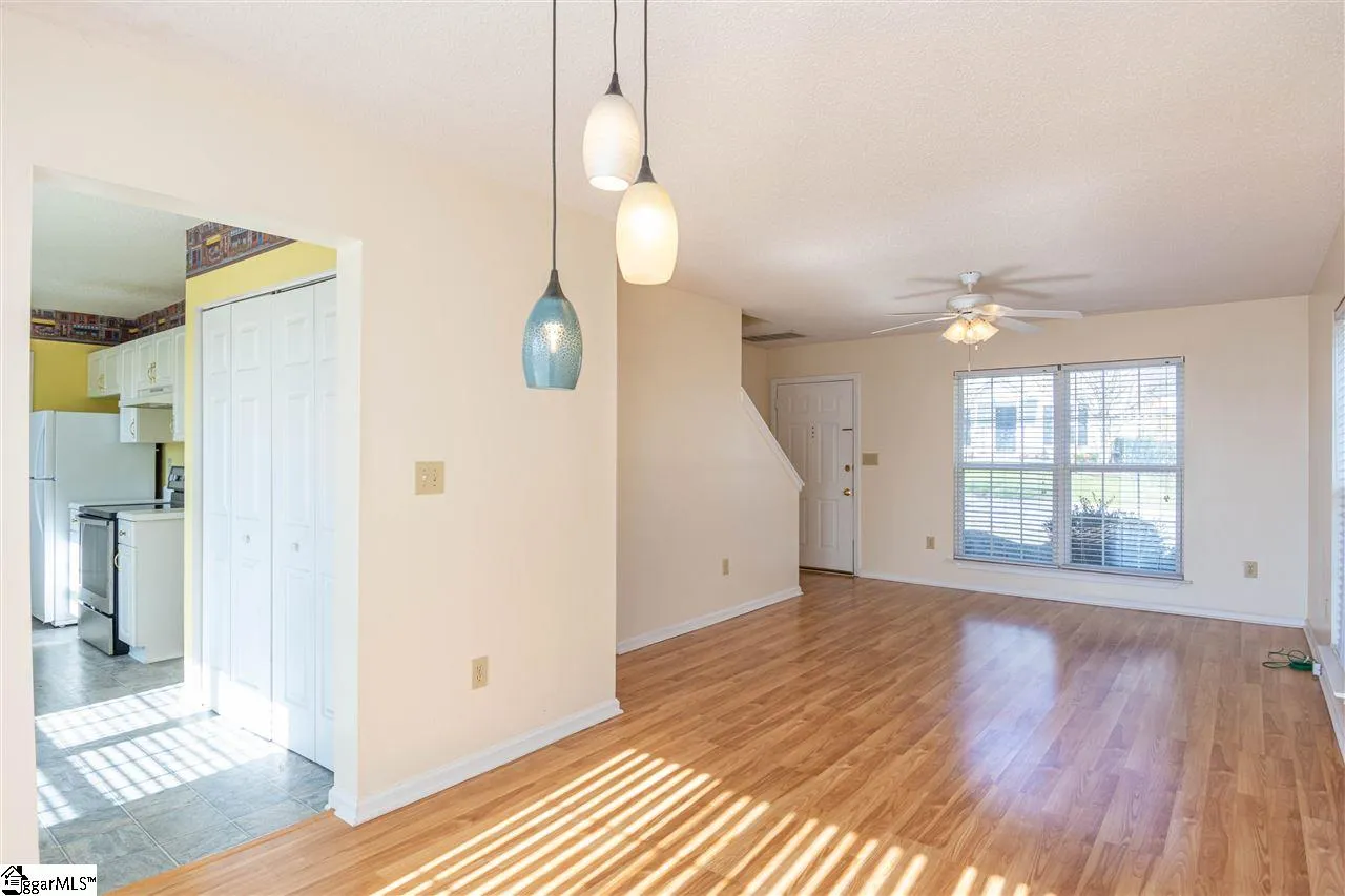 Property image 3 at 121 Fawnbrook Drive, Greer, SC 29650