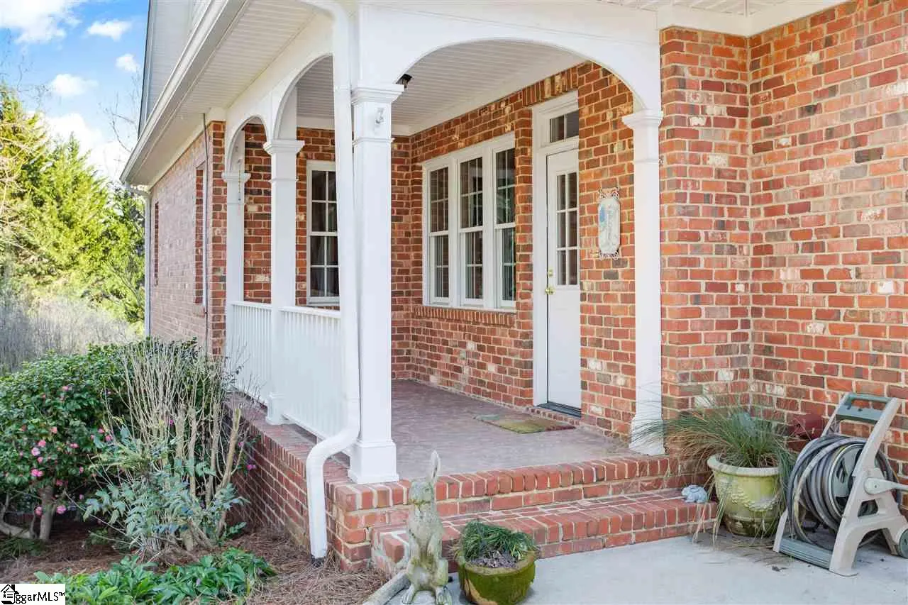 Property image 3 at 109 S Embler Court, Taylors, SC 29687