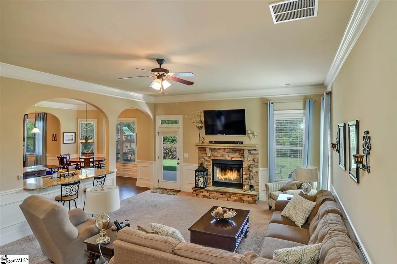 Property image 4 at 10 Wild Eve Way, Greer, SC 29650