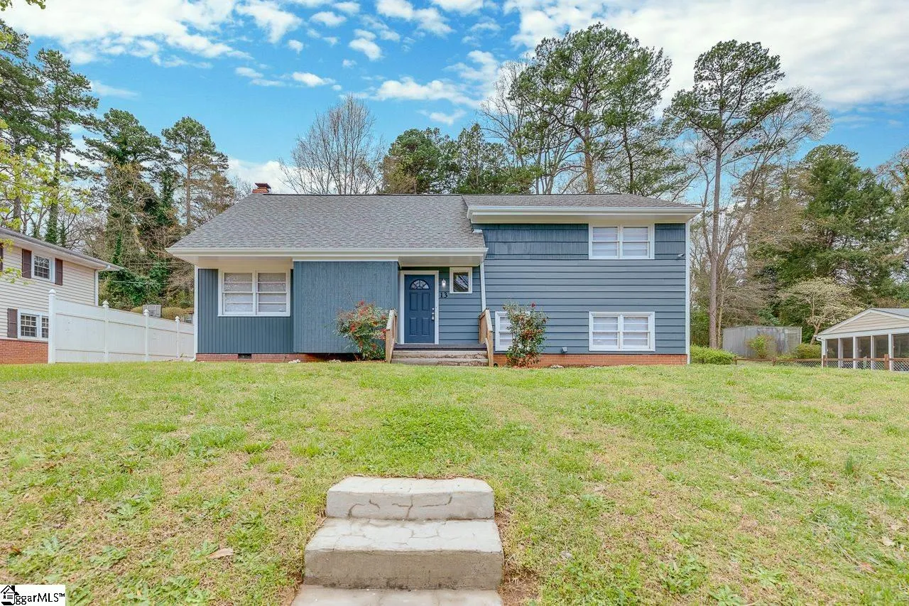 Property image 1 at 13 Piney Woods Lane, Greenville, SC 29605