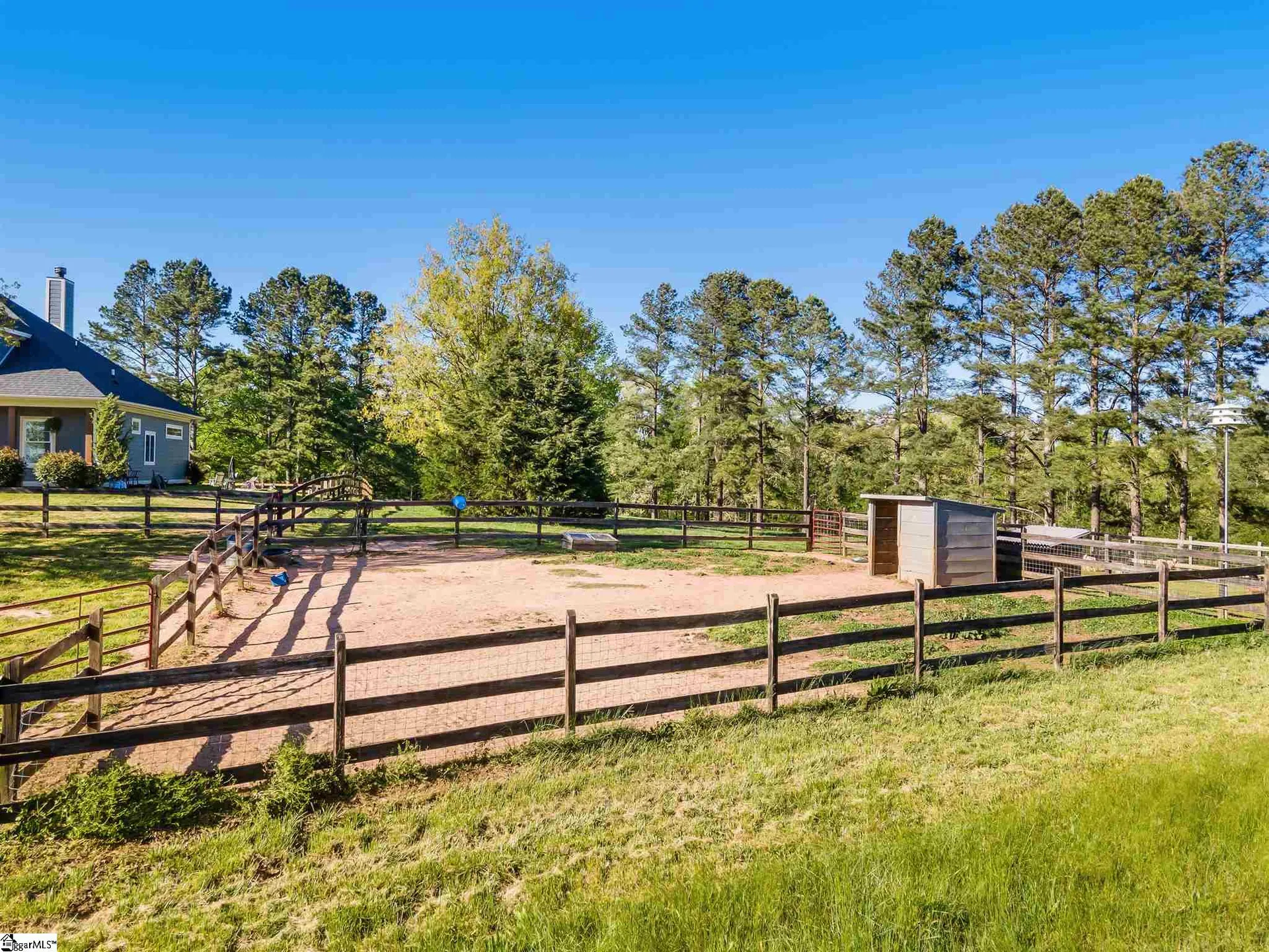 Property image 2 at 68 Stone Cottage Lane, Landrum, SC 29356